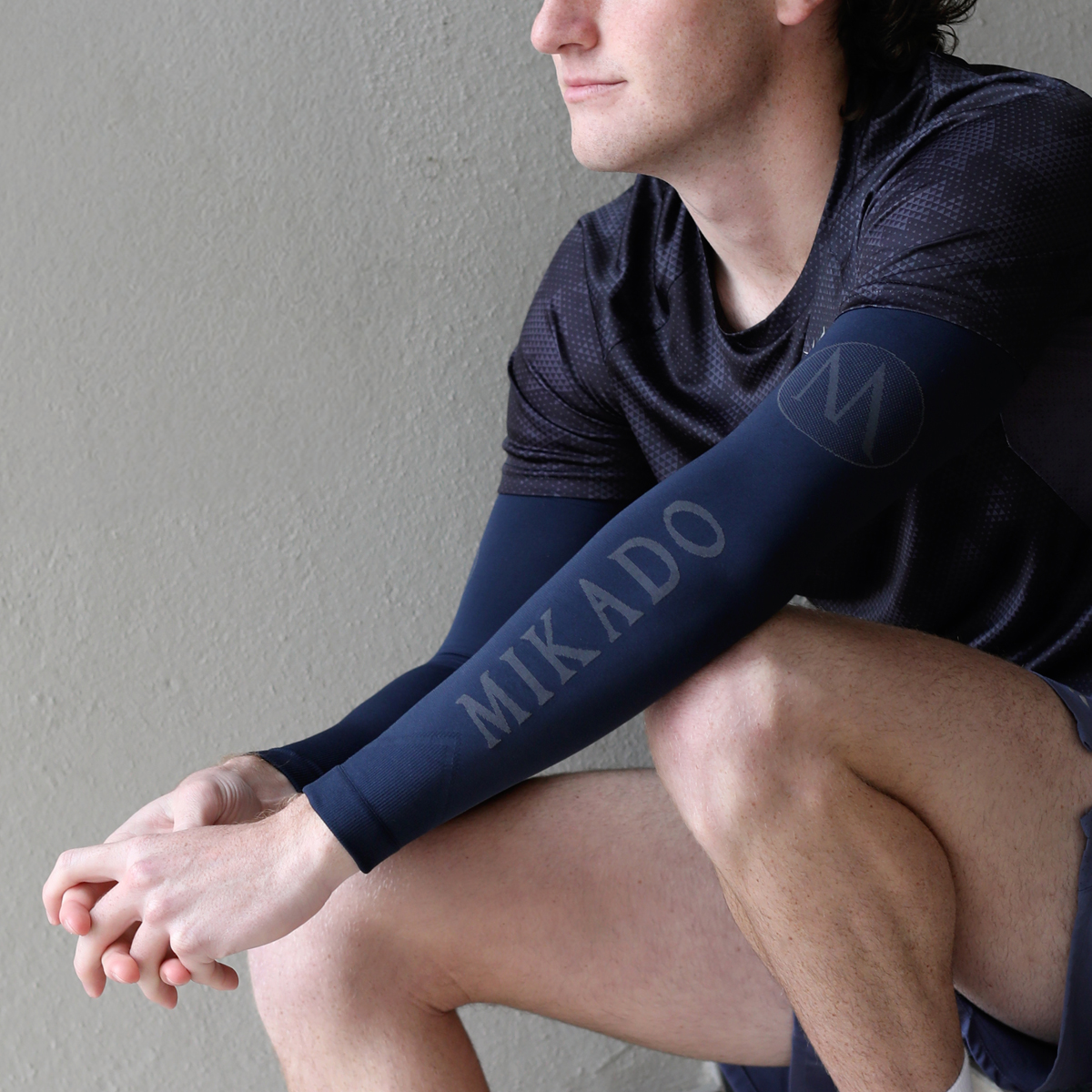 Mikado-Arm-Protector-Navy2